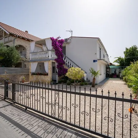 Appartement Mira Ii Vir